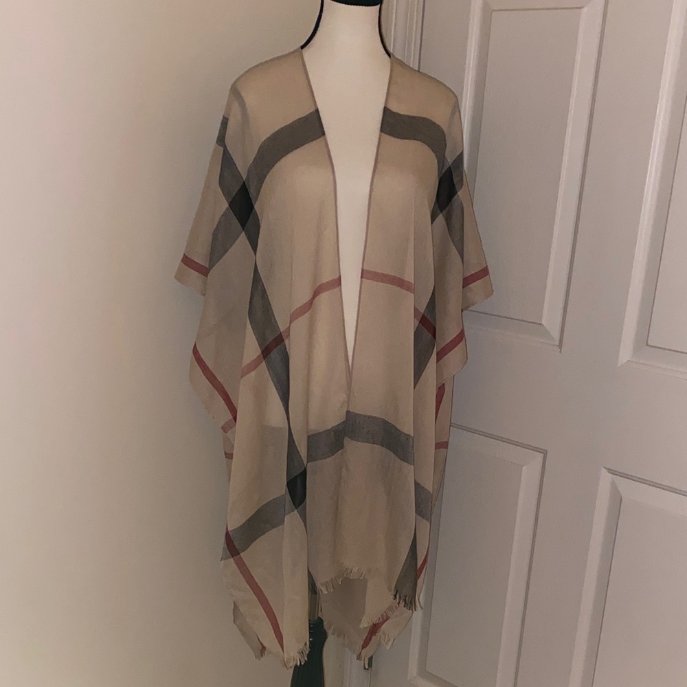 Jessica McClintock Elegant Plaid Cape/Wrap.